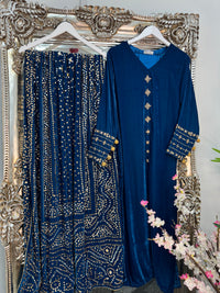 Komal - Velvet - Teal Blue