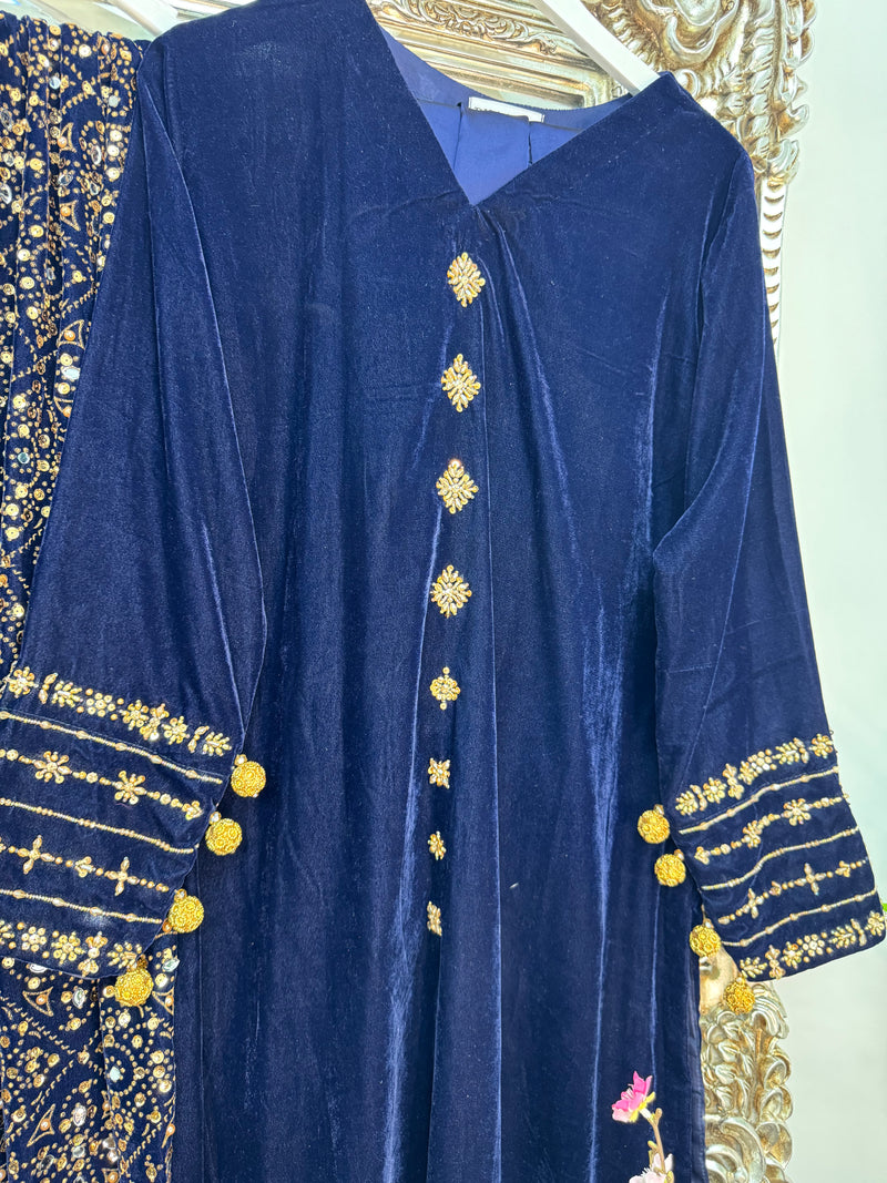Komal - Velvet - navy blue