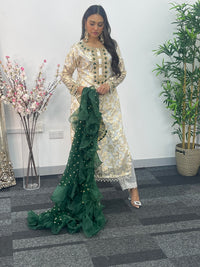 Laila- Banarasi