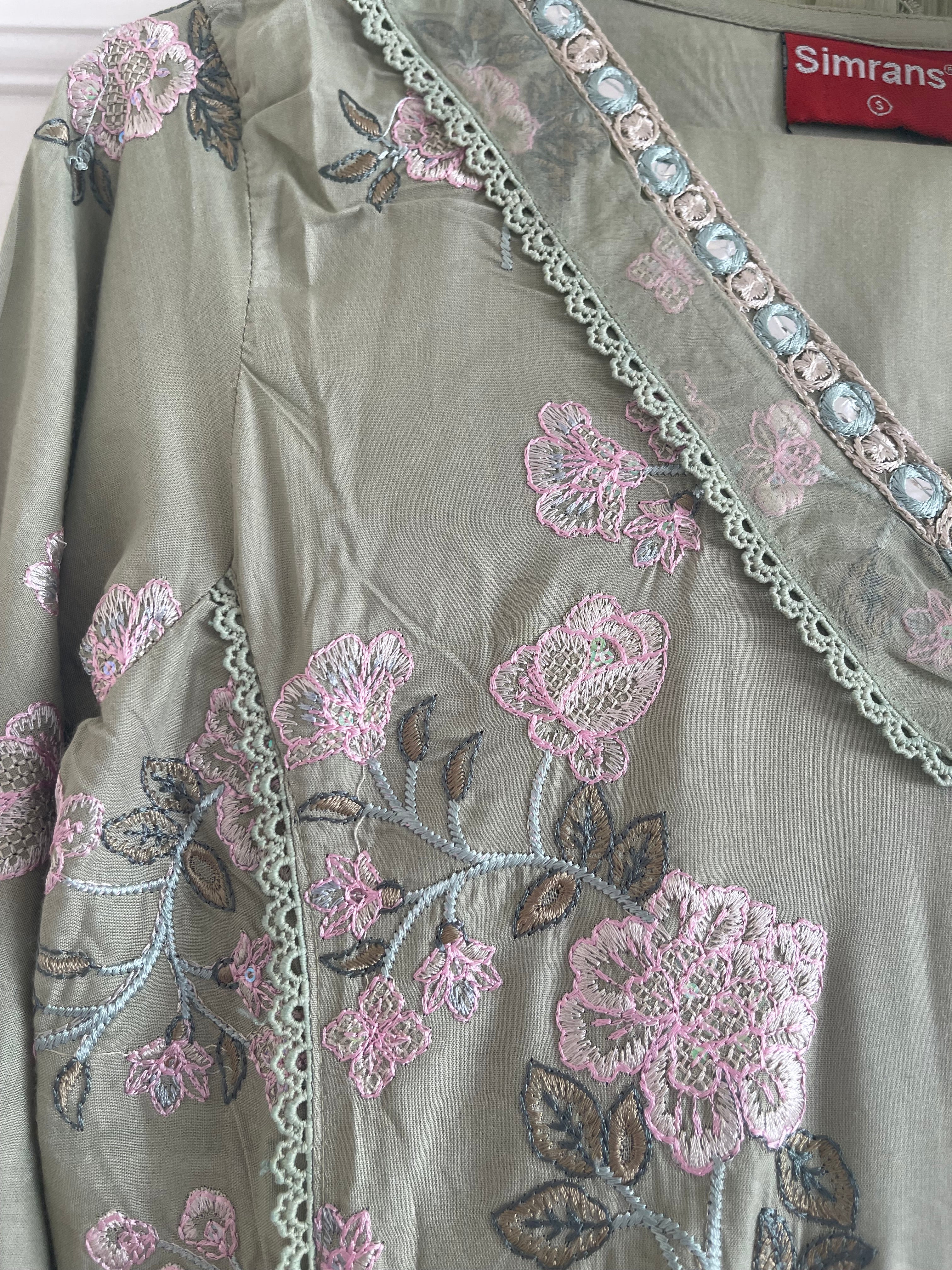 Linen - Embroidered - Winter- ANU