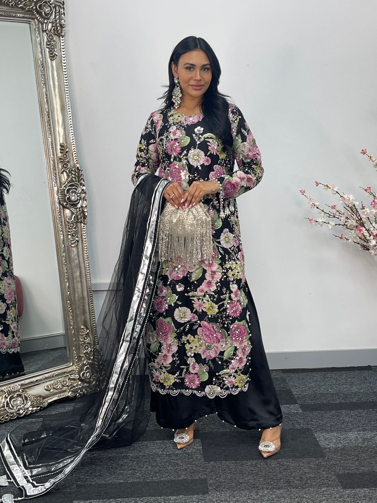 Kareena - Floral cutdana - Karina - Black Pink - B