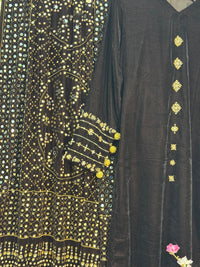 Komal - Velvet - Chocolate Brown