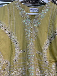 Maria B Inspired - Luxury Lawn 25 -