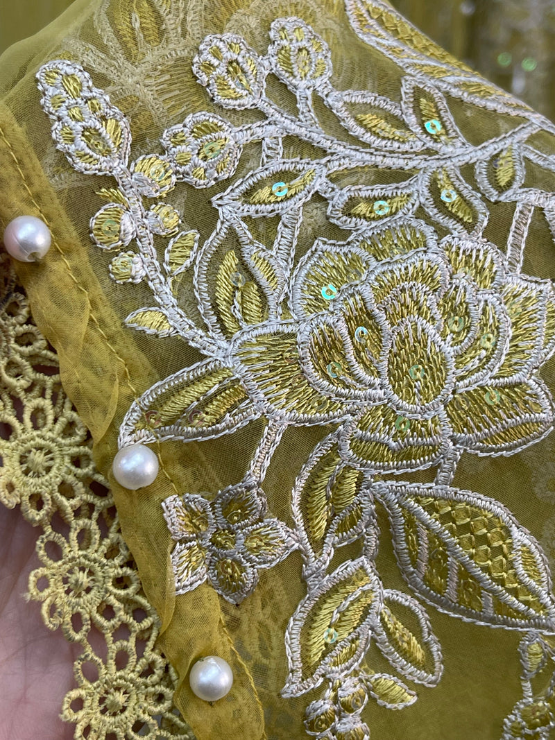 Maria B Inspired - Luxury Lawn 25 -