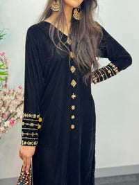 Komal - Velvet - Black