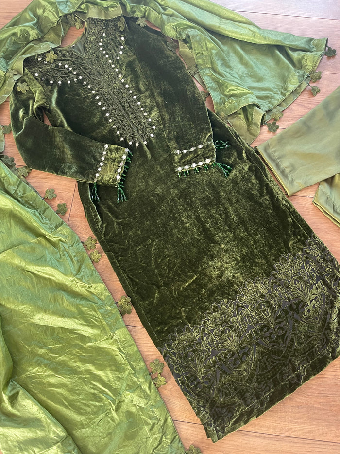 “Olivia” Sheesha X Velvet Olive Green Plachi Daman with silk dupatta winter - Rang de Boutique