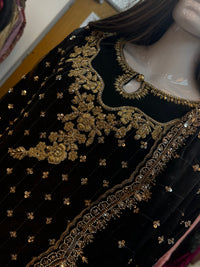 Parwana - Black- Cutdana