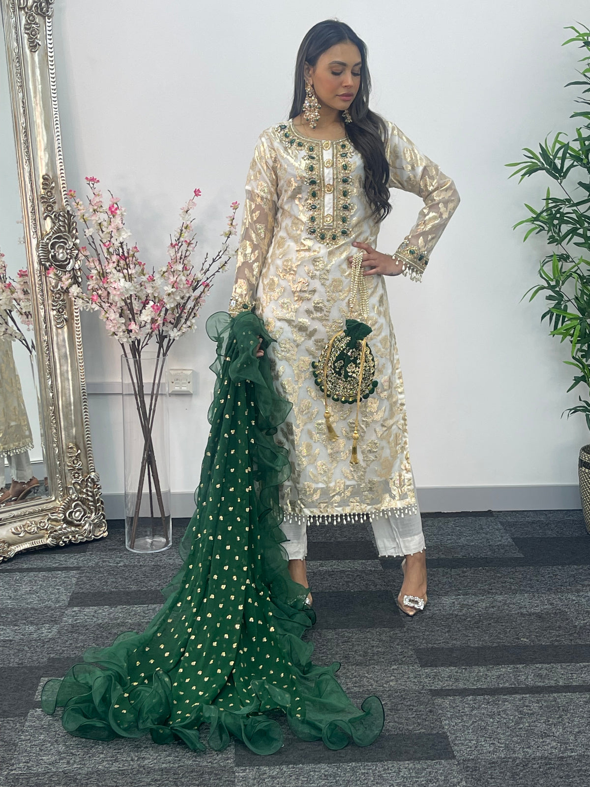 Laila- Banarasi