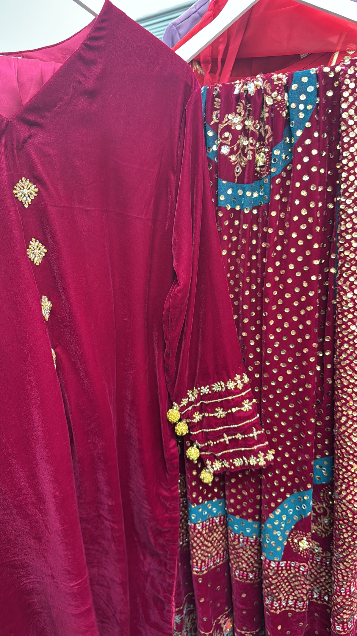 Komal - Velvet - Hot Pink