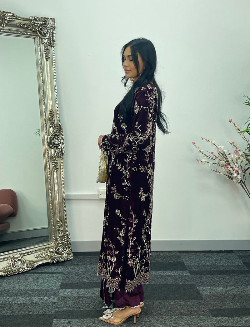 “Makhmal” Plum Velvet Cutdana - Party Wedding Outfit - AA