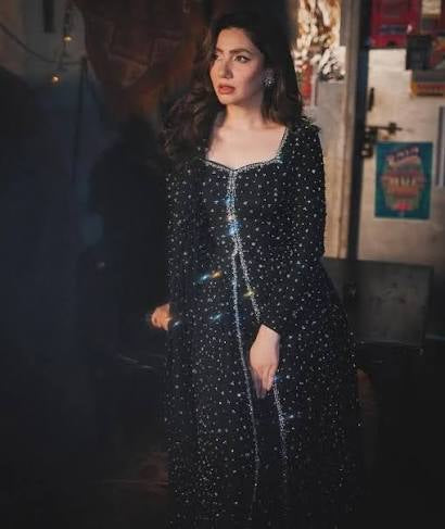Mahira Khan - Khirad (pre-order 3 weeks)