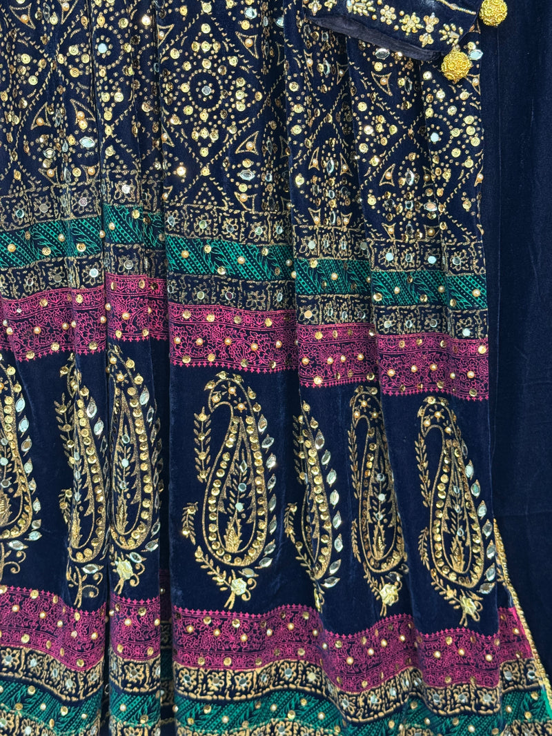 Komal - Velvet - navy blue