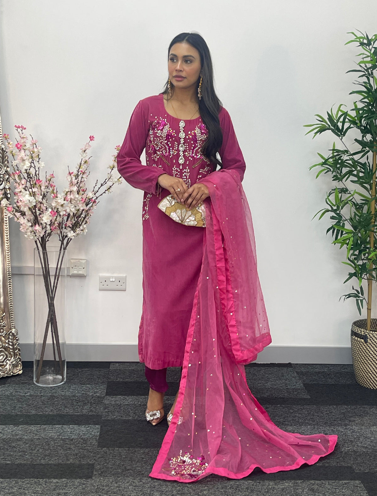Sharbat - Hot Pink - Velvet