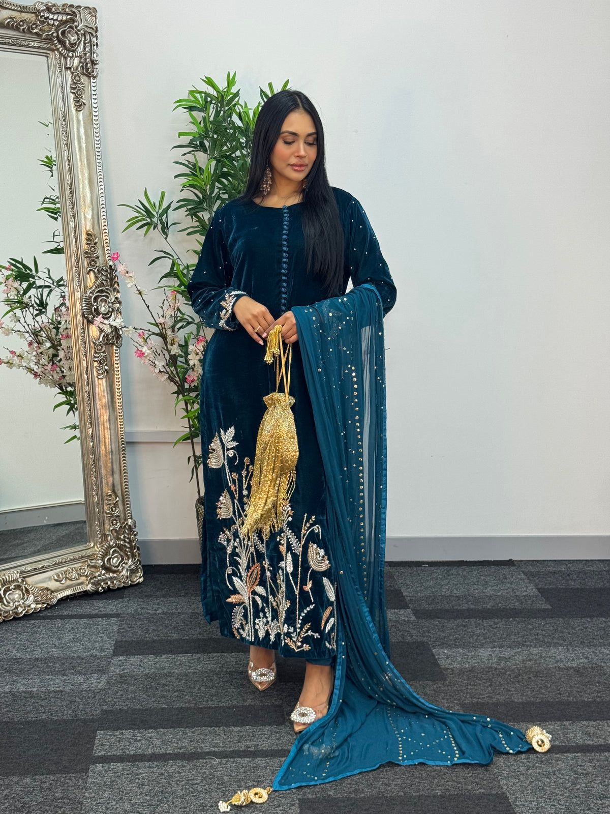 (Preorder 4 weeks) Ayeza - Velvet Teal -