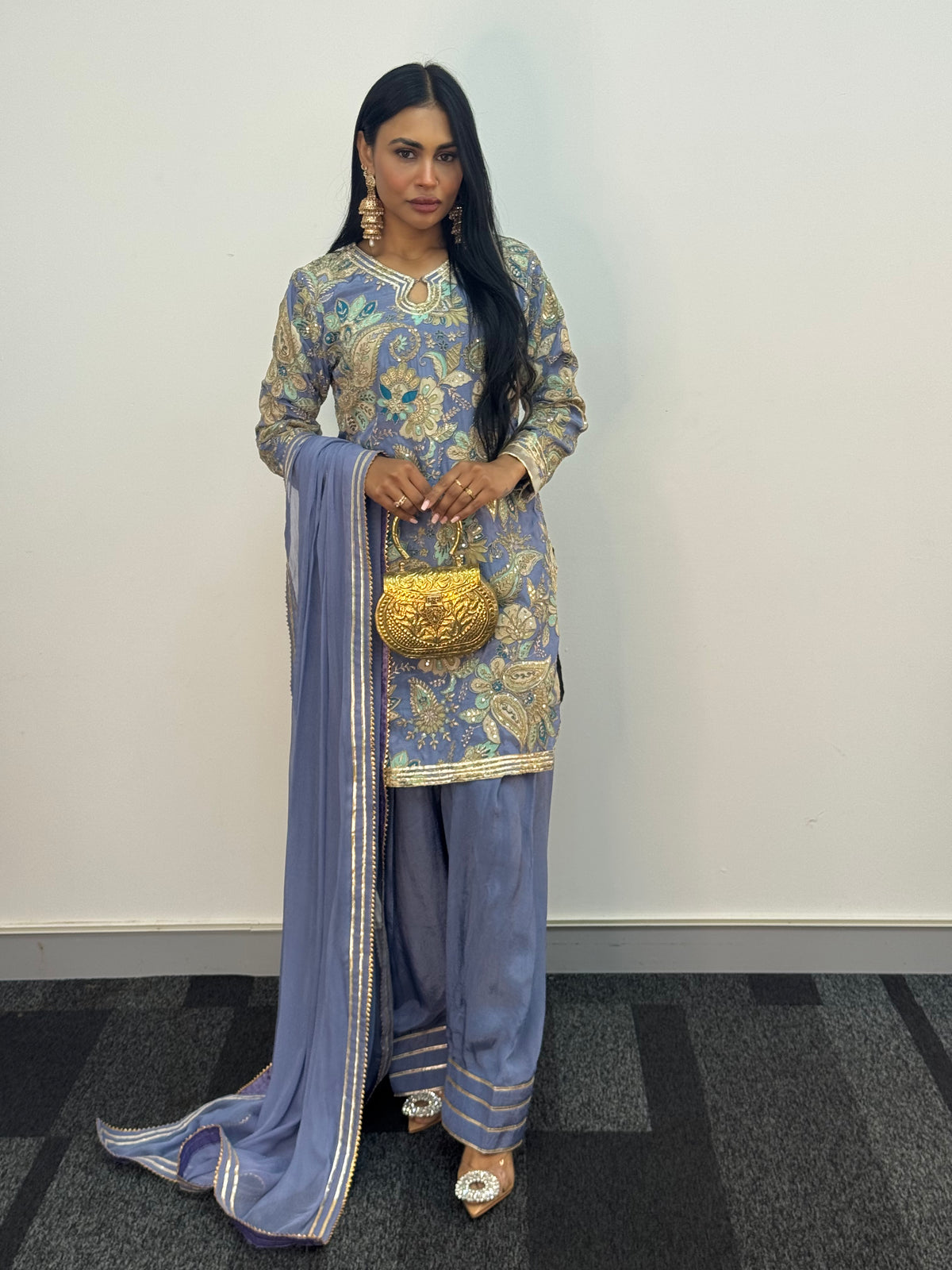 Armani Farshi - Blue