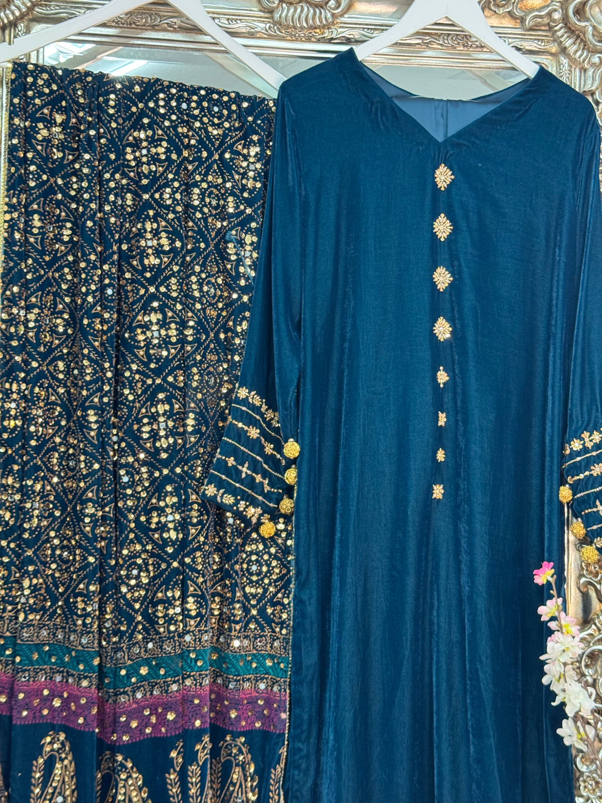 Komal - Velvet - Teal Green