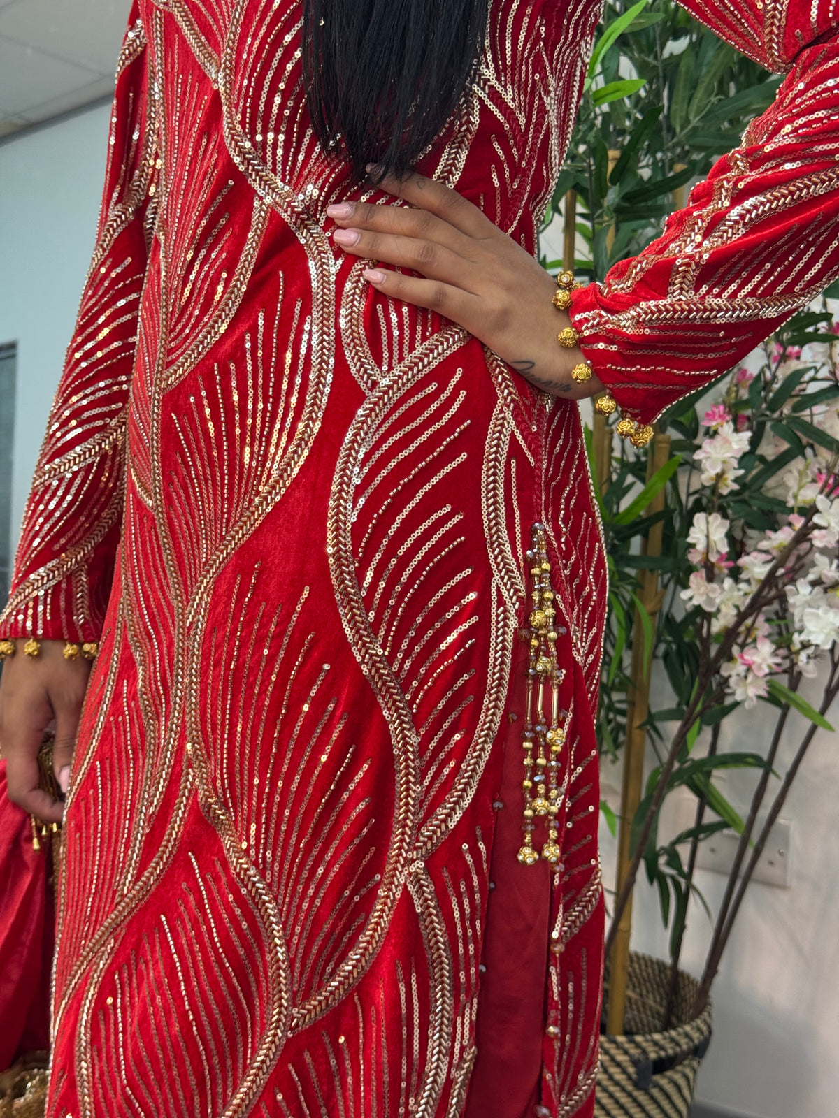 Pia - Cutdana Velvet- Red-