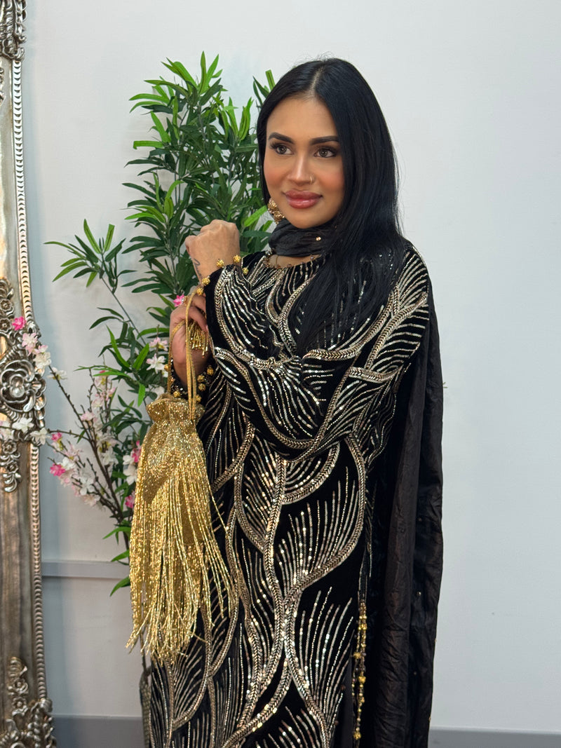 Pia - Cutdana Velvet- Black