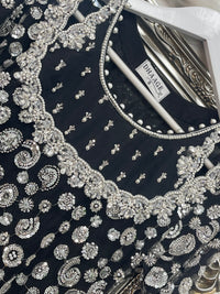 Baali - cutdana - Black Bali -