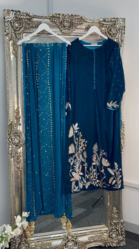 (Preorder 4 weeks) Ayeza - Velvet Teal -