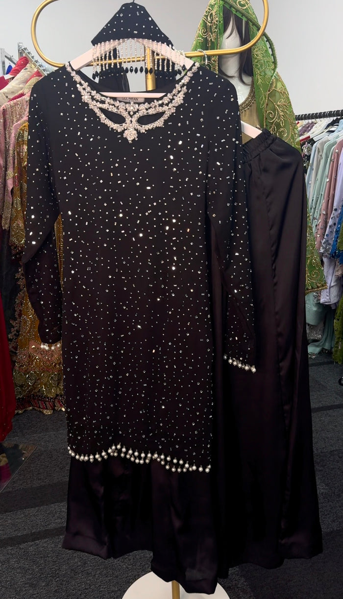 Moonlit Black - Sharara