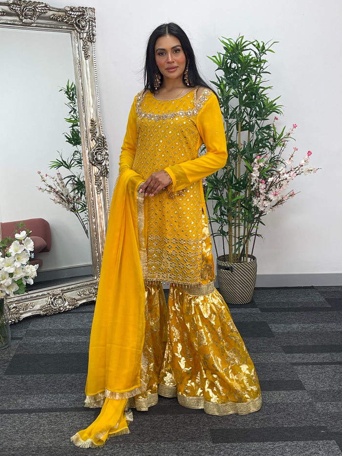 Geet Garara Set - Yellow