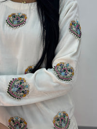 (Preorder Now) Meena Kaari - White