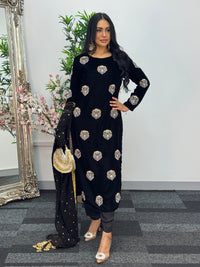 (Preorder ) Meena Kaari - Black