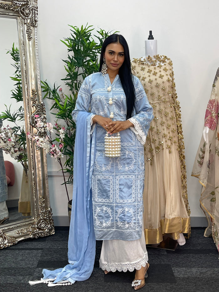 casual women's outfit Paper Lawn | Chikankaari - Blue