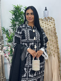 casual women's outfit Paper Lawn | Chikankaari - Black
