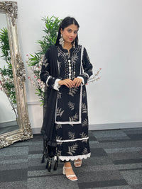Nisha Black Linen - D