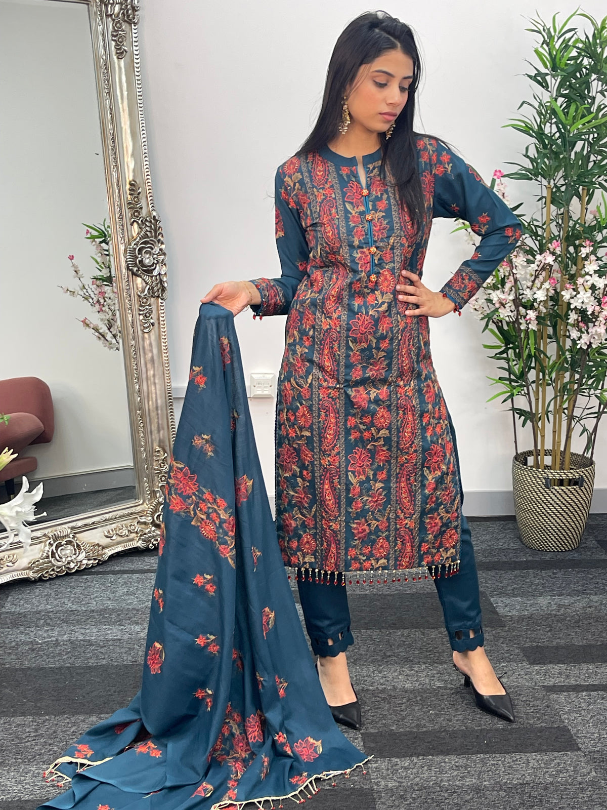 Teal Bareeze Karandi - AE