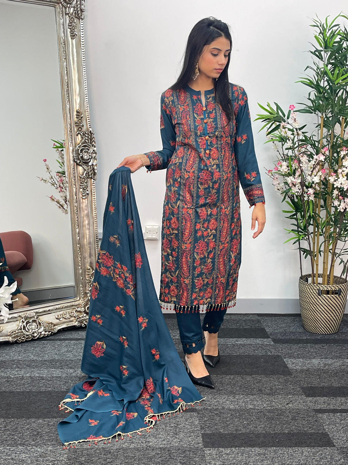 Teal Bareeze Karandi - AE