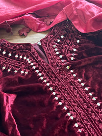 “Wine B” Sheesha X Velvet Maroon Plachi Daman with silk dupatta winter - Rang de Boutique