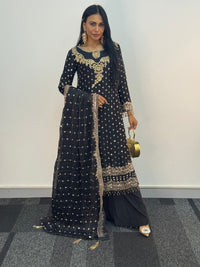 Parwana - Black- Cutdana