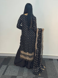Parwana - Black- Cutdana