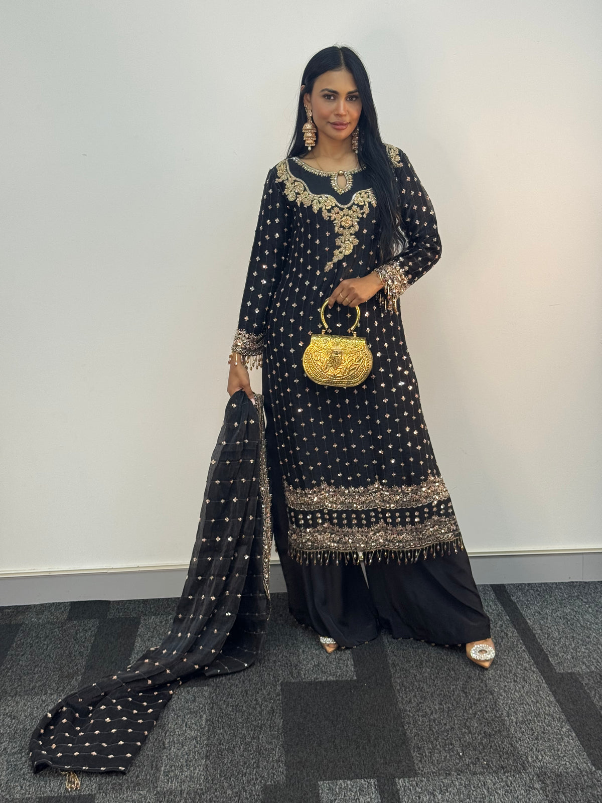 Parwana - Black- Cutdana