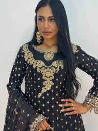 Parwana - Black- Cutdana