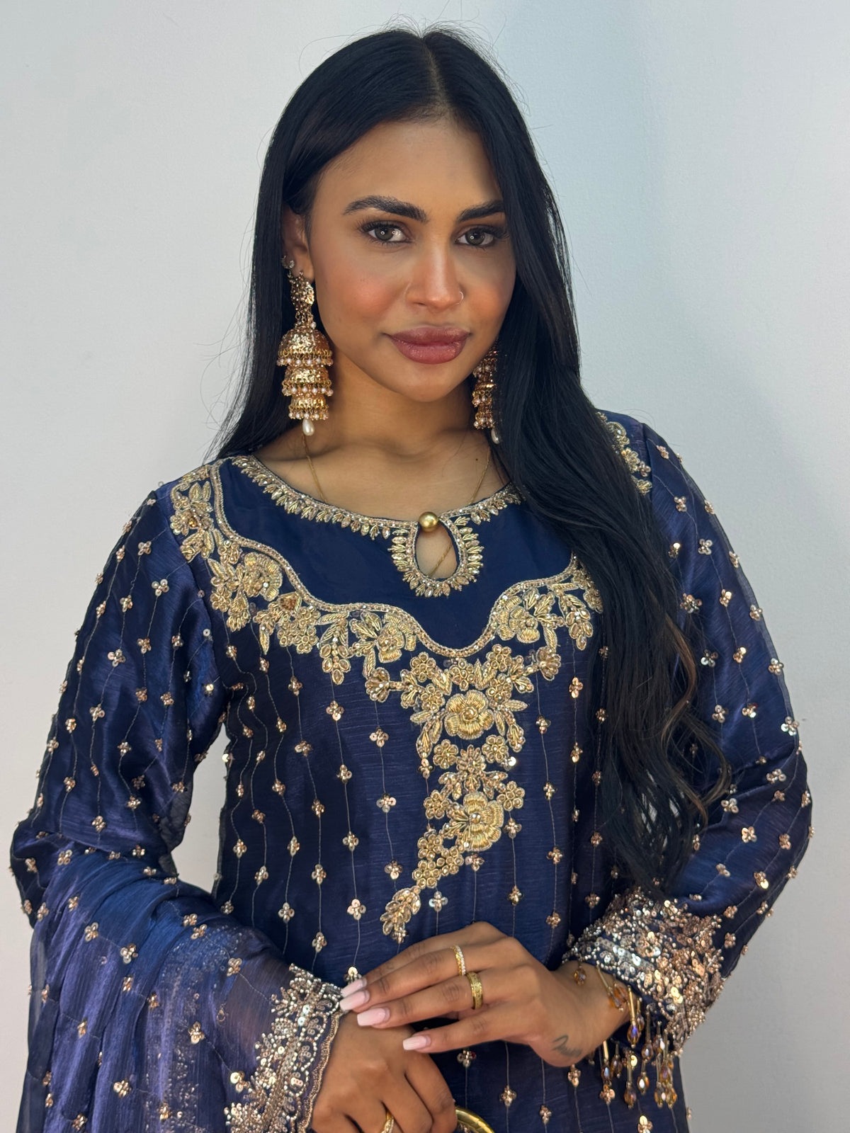 Parwana - Blue - Cutdana