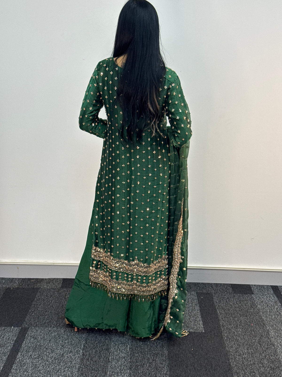 Parwana - Green - Cutdana