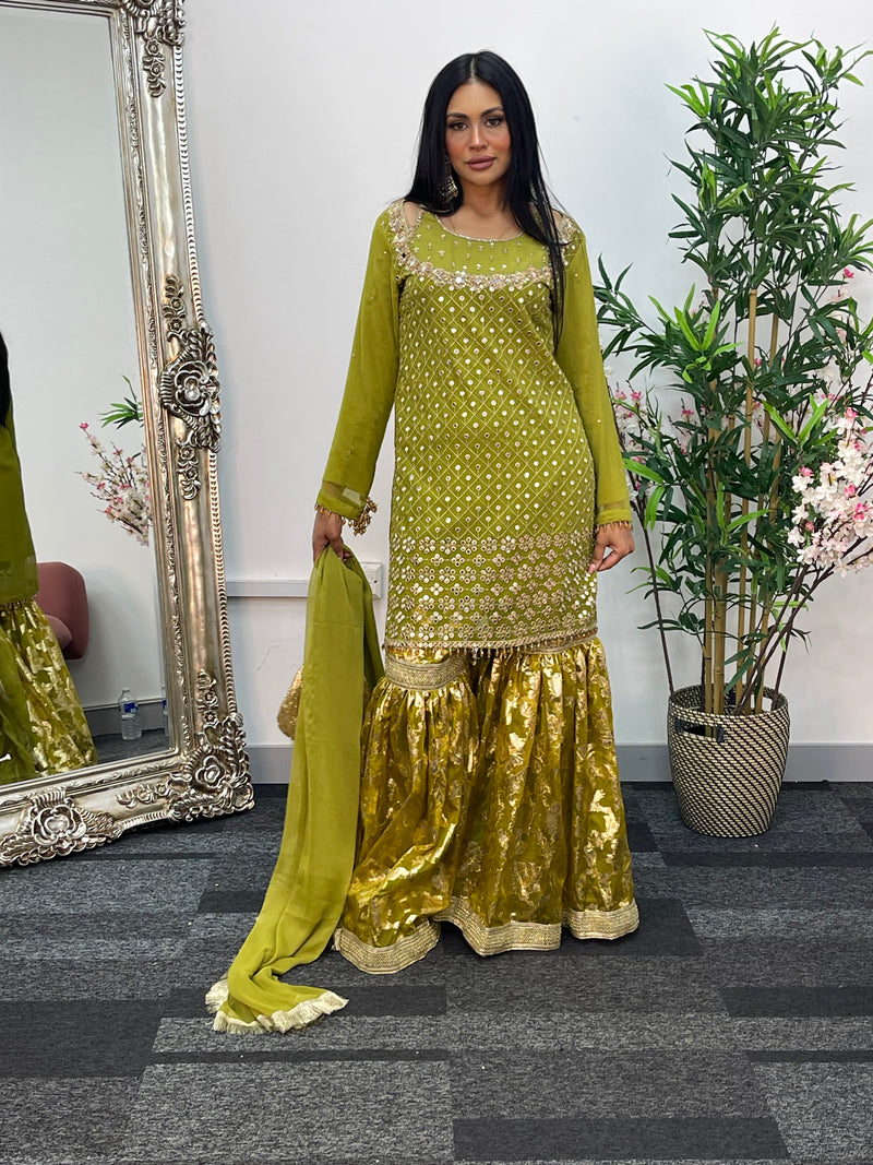 Geet Garara Set - Green