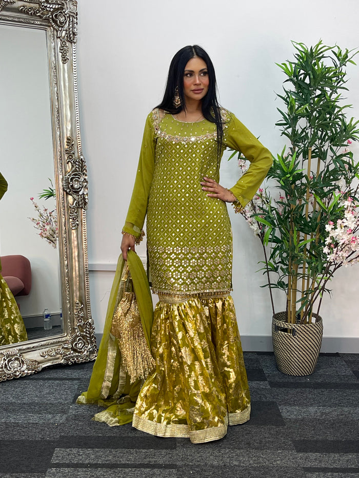 Geet Garara Set - Green