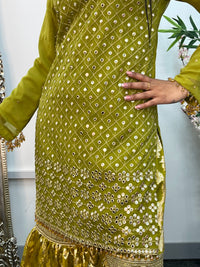 Geet Garara Set - Green