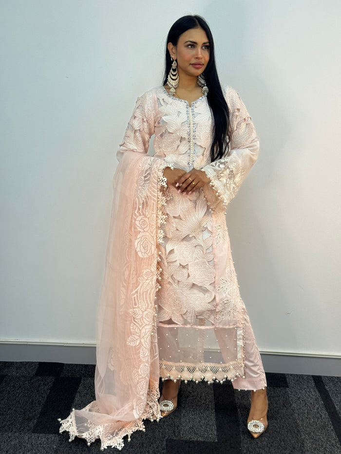 Maria B Luxury Lawn - 2026 - Pink