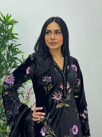 Maria B Luxury Velvet - Black - D6