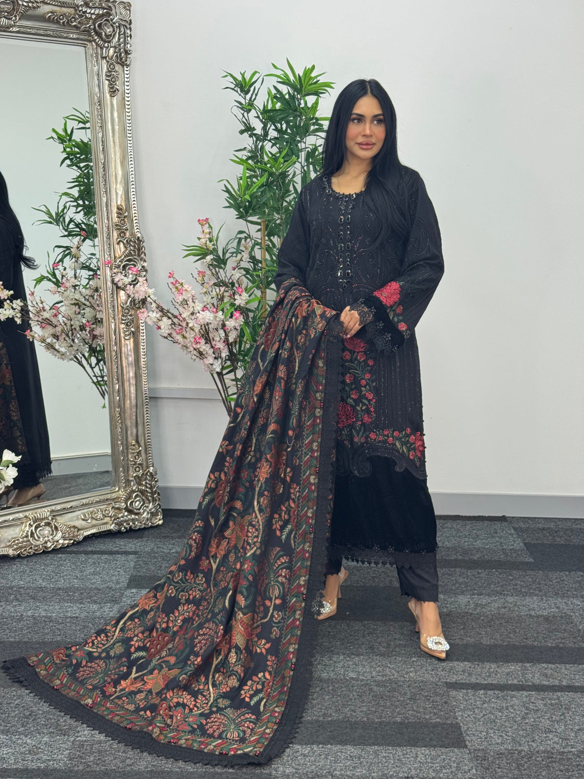 Maria B Luxury Velvet - Black Red -