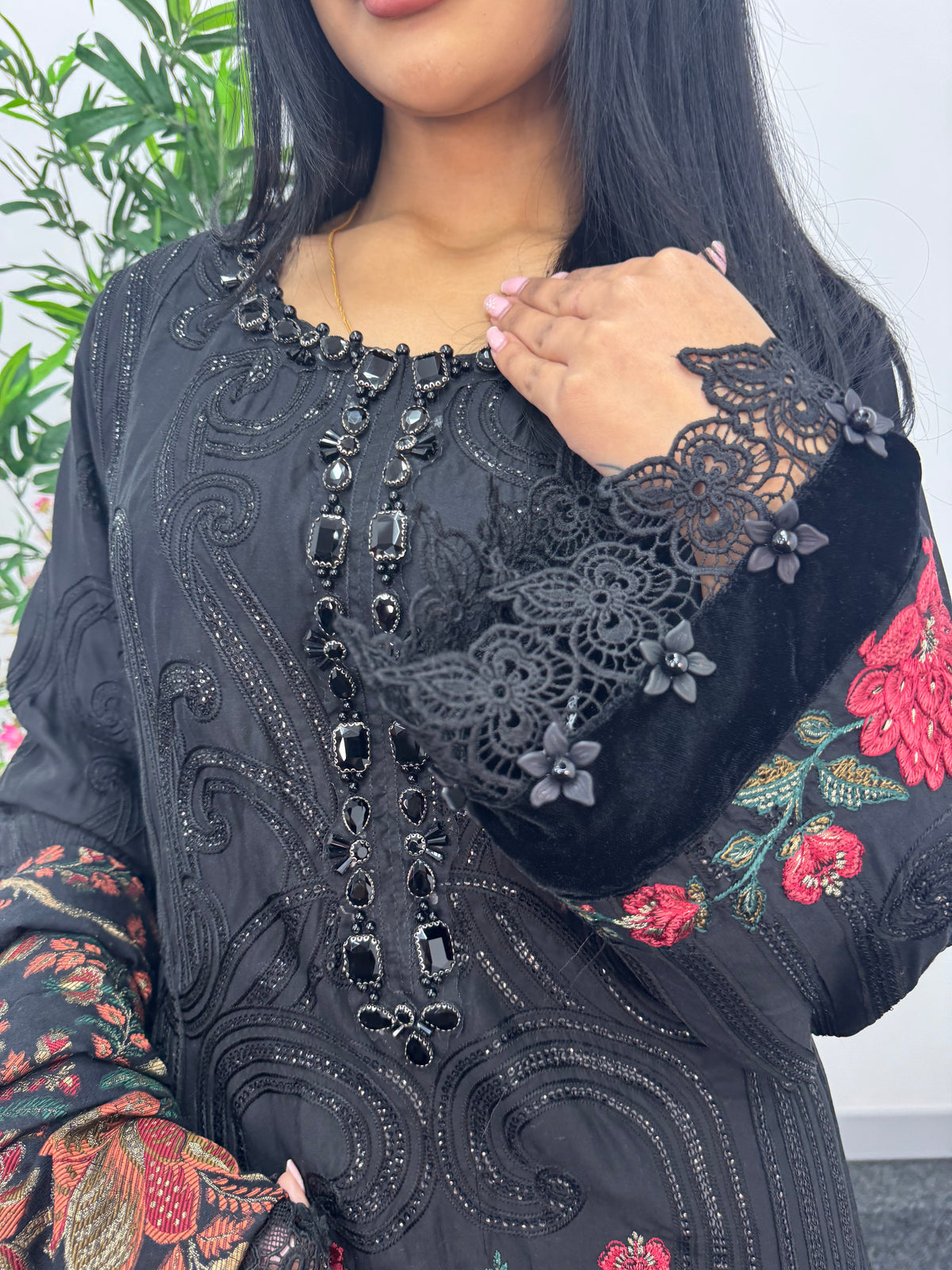 Maria B Luxury Velvet - Black Red -