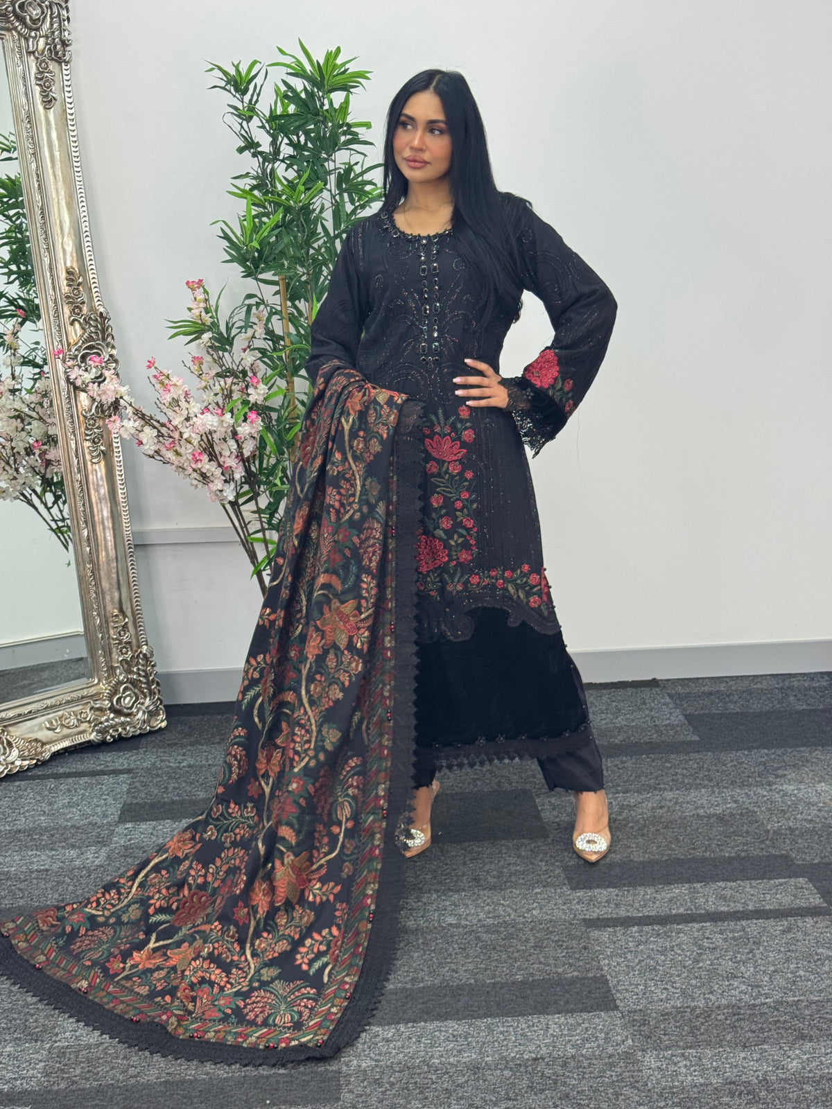 Maria B Luxury Velvet - Black Red -