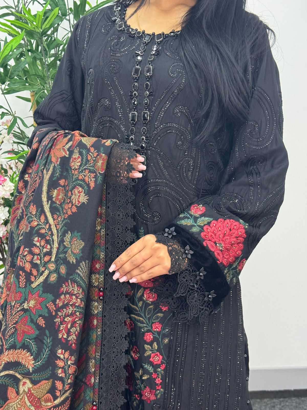 Maria B Luxury Velvet - Black Red -