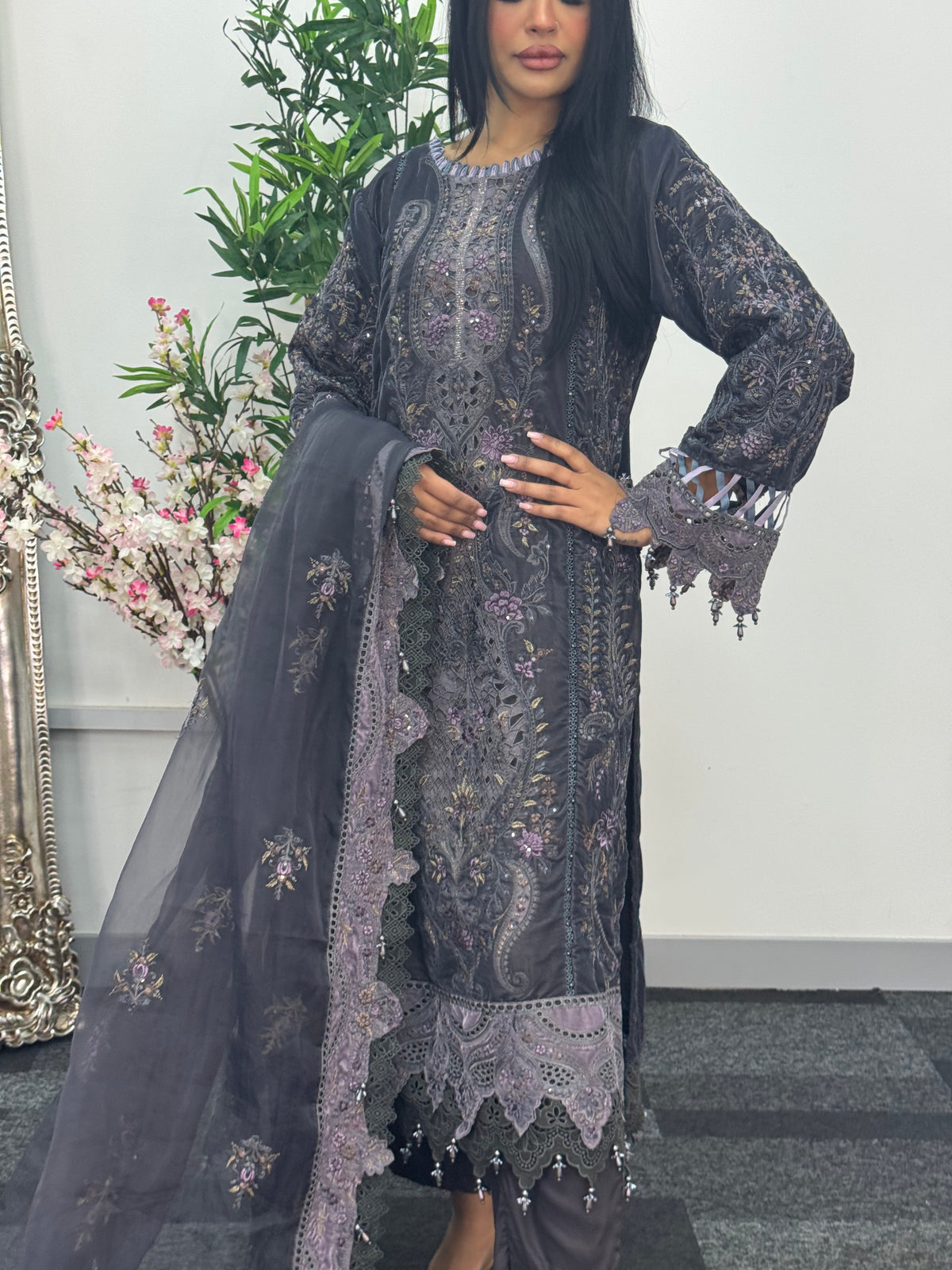 Maria B Luxury Velvet - Gray Purple -